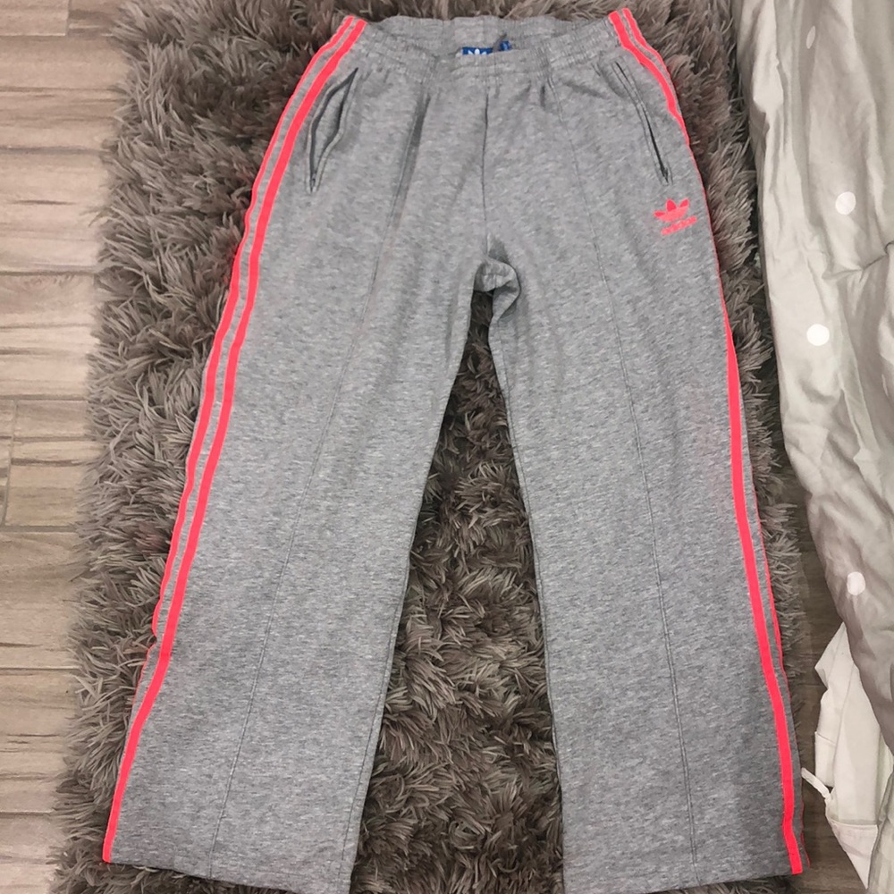 vintage wide leg adidas sweatpants